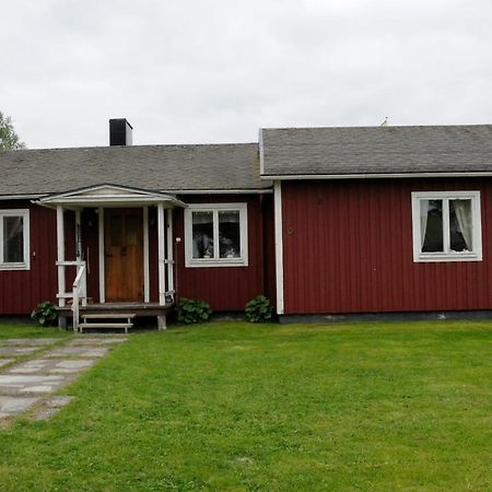 Ida'S Stuga Karungi Buitenkant foto